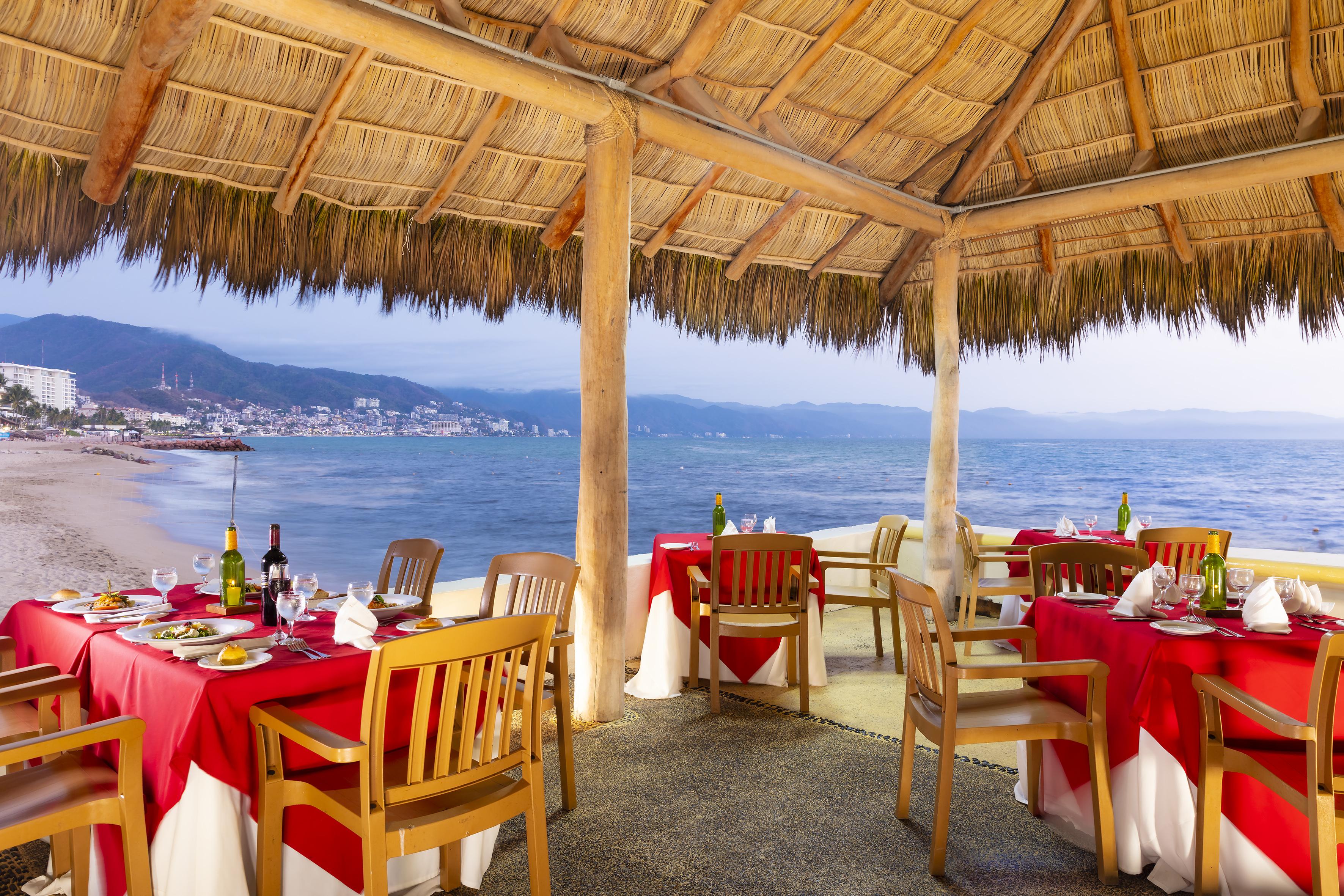 Las Palmas By The Sea All Inclusive Hotel Puerto Vallarta Exterior photo